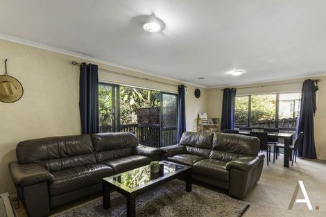 Photo of property in 2 Abilene Place, Manurewa, Auckland, 2105