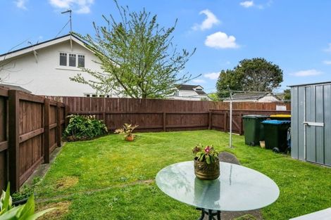 Photo of property in 15 Weld Street, Cambridge, 3434