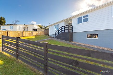 Photo of property in 118 Norana Road, Timberlea, Upper Hutt, 5018