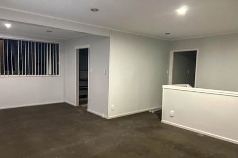 Photo of property in 31 Waimai Avenue, Weymouth, Auckland, 2103