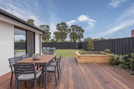 Photo of property in 32 Dynes Road, Rolleston, 7615