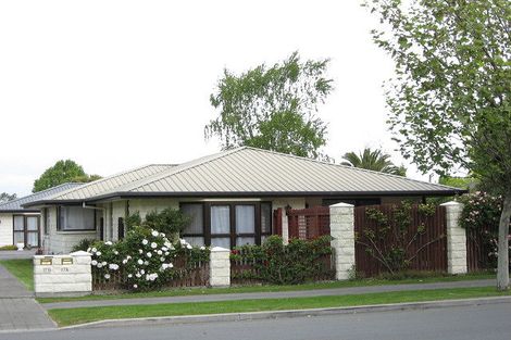 Photo of property in 17a Queen Street, Rangiora, 7400