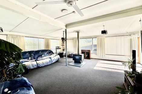 Photo of property in 105 Beach Road, Awamoa, Oamaru, 9495