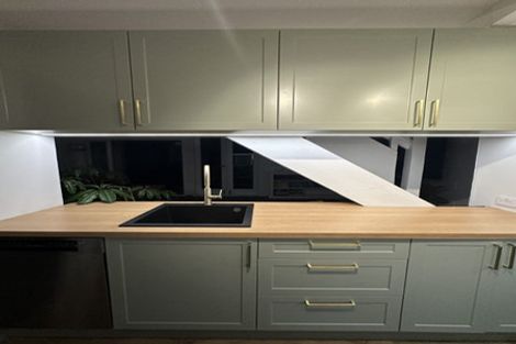 Photo of property in 2/62 South Karori Road, Karori, Wellington, 6012