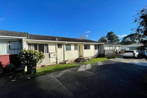 Photo of property in 2/63 Archmillen Avenue, Pakuranga Heights, Auckland, 2010