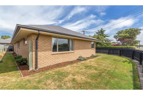 Photo of property in 24 Cooke Street, Somerfield, Christchurch, 8024