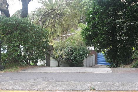 Photo of property in 76 Wellington Road, Paekakariki, 5034