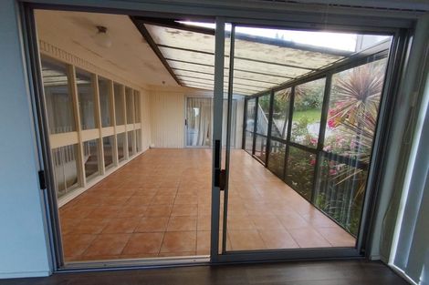 Photo of property in 96 Mountbatten Avenue, Hillcrest, Auckland, 0627