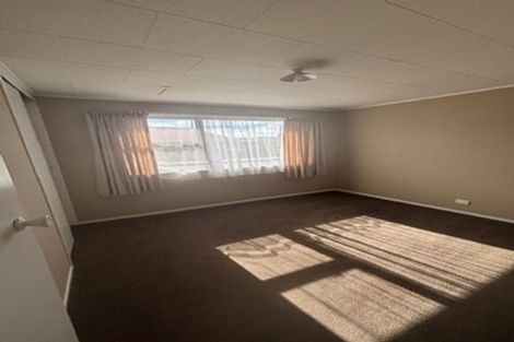 Photo of property in 17 Burns Street, Dannevirke, 4930