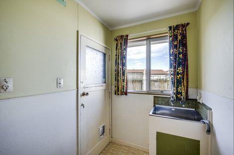 Photo of property in 5 Elliott Street, Taradale, Napier, 4112