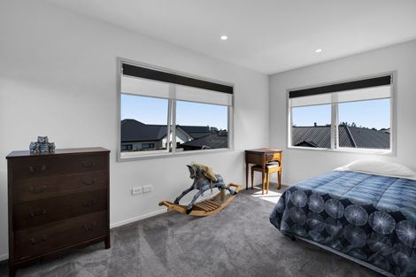 Photo of property in 5d Vardon Way, Waiwhakaiho, New Plymouth, 4312