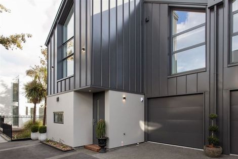 Photo of property in 202c Edgeware Road, Edgeware, Christchurch, 8013