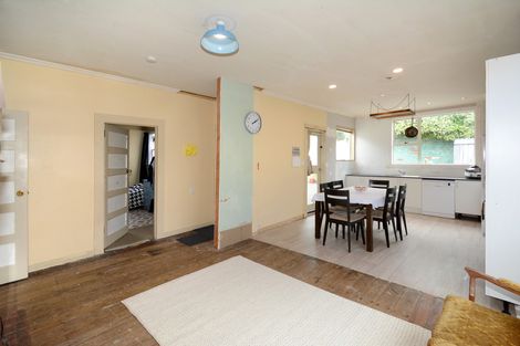 Photo of property in 12 Catherine Street, Caversham, Dunedin, 9012