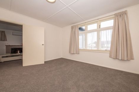 Photo of property in 3 Queen Street, Westport, 7825