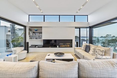 Photo of property in 19 Gordon Craig Place, Algies Bay, Warkworth, 0920