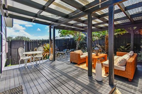 Photo of property in 1/8 Kimdale Place, Totara Heights, Auckland, 2105