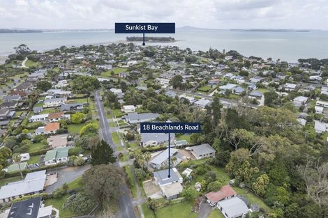 Photo of property in 18 Beachlands Road, Beachlands, Auckland, 2018