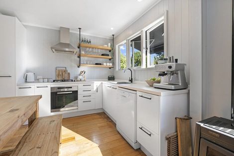 Photo of property in 12 Foster Crescent, Snells Beach, 0920