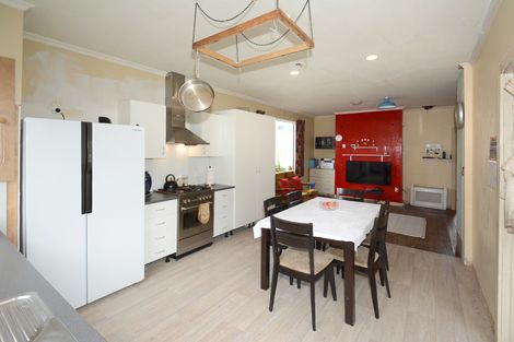 Photo of property in 12 Catherine Street, Caversham, Dunedin, 9012