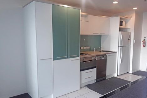 Photo of property in Alpha Apartments, 509/17 Vogel Lane, Auckland Central, Auckland, 1010