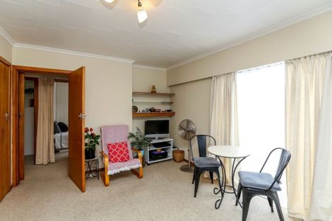 Photo of property in 158 Saint Aubyn Street, New Plymouth, 4310