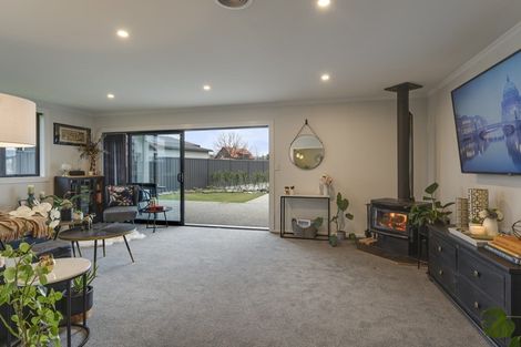 Photo of property in 11 Clare Place, Cromwell, 9310