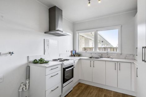 Photo of property in 8/16 Queens Parade, Devonport, Auckland, 0624