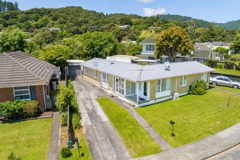 Photo of property in 7b Deller Grove, Silverstream, Upper Hutt, 5019