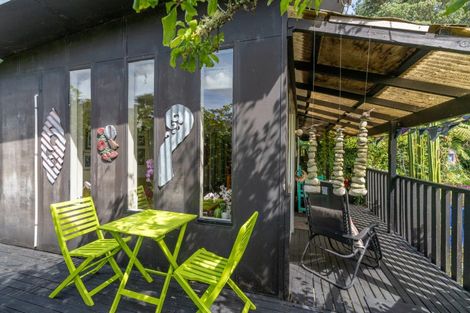 Photo of property in 24 Cross Street, Raglan, 3225