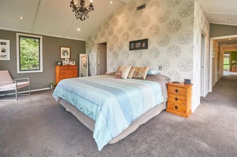 Photo of property in 25 Whisky Way, Aokautere, Palmerston North, 4471