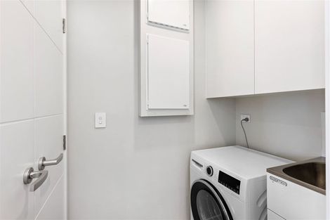 Photo of property in 2/160a Peverel Street, Riccarton, Christchurch, 8041