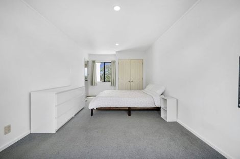 Photo of property in 9 Butia Avenue, Henderson, Auckland, 0612