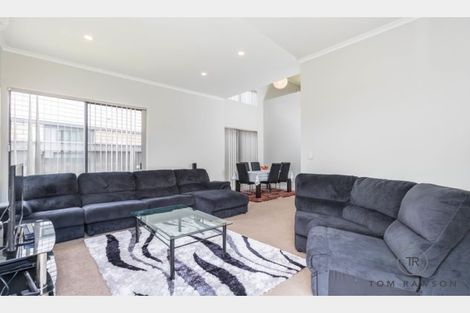 Photo of property in 13 Hirimate Place, Flat Bush, Auckland, 2019