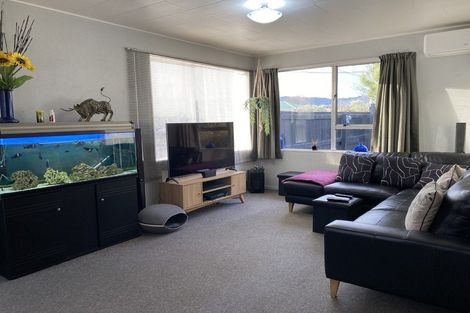 Photo of property in 1/10 Islington Street, Trentham, Upper Hutt, 5018