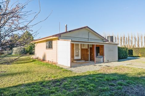 Photo of property in 19 Hillies Road, Kurow, 9498