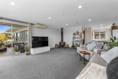 Photo of property in 1 Hawkes Street, Onerahi, Whangarei, 0110