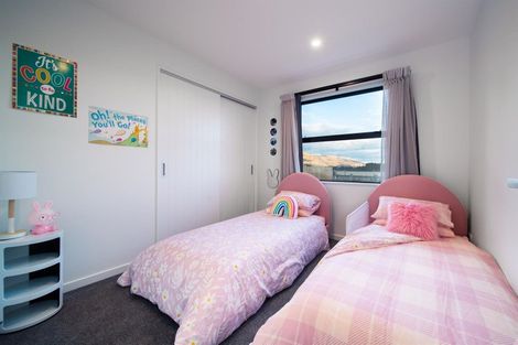 Photo of property in 25 Dingle Street, Lake Hawea, 9382