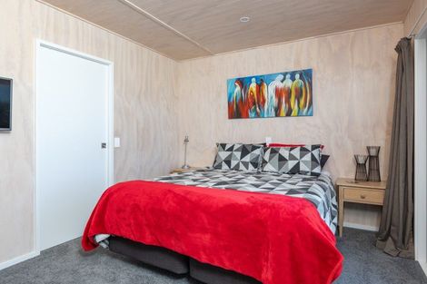 Photo of property in 18 Rochdale Road, Riversdale Beach, Masterton, 5872