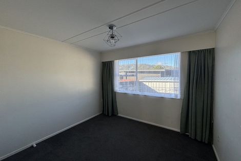 Photo of property in 21 Kendal Grove, Wainuiomata, Lower Hutt, 5014