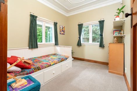 Photo of property in 8 Tisdall Street, Karori, Wellington, 6012