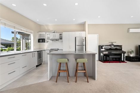 Photo of property in 28a Sycamore Drive, Sunnynook, Auckland, 0620