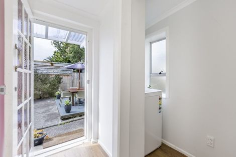 Photo of property in 1/36 Seabrook Avenue, New Lynn, Auckland, 0600