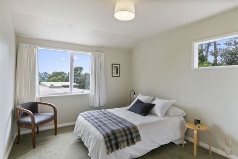 Photo of property in 18 Hauraki Street, Karori, Wellington, 6012