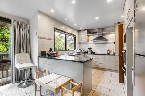 Photo of property in 110 Porritt Avenue, Chatswood, Auckland, 0626