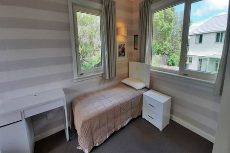 Photo of property in 9 Macmillan Avenue, Cashmere, Christchurch, 8022