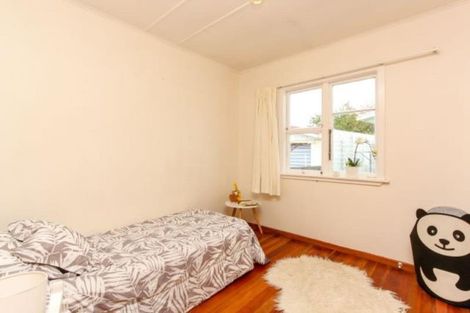 Photo of property in 278 Mangorei Road, Merrilands, New Plymouth, 4312