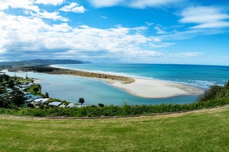 Photo of property in 225 Mahia East Coast Road, Mahia, 4198