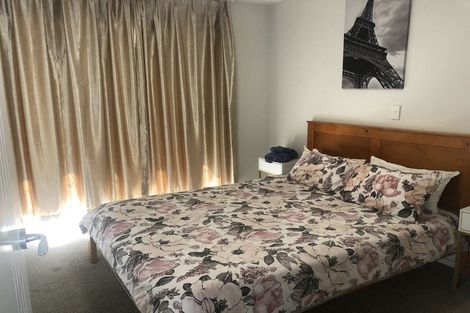 Photo of property in 51 Patons Road, Howick, Auckland, 2014