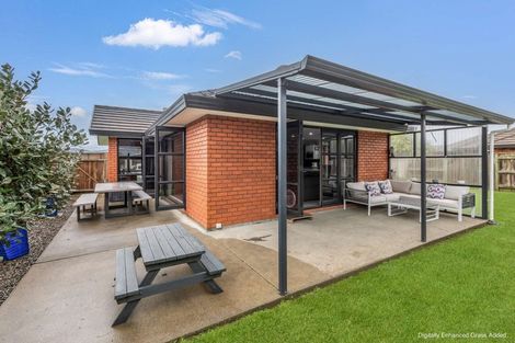 Photo of property in 15 Trump Place, Kelvin Grove, Palmerston North, 4414