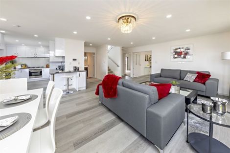 Photo of property in 34a Botanic View, Manurewa, Auckland, 2105